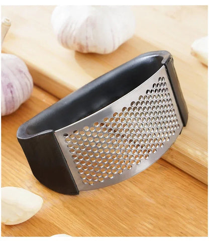Handheld Garlic Crusher
